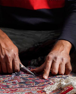رفو گری قالی در قالیشویی مصباح کرج