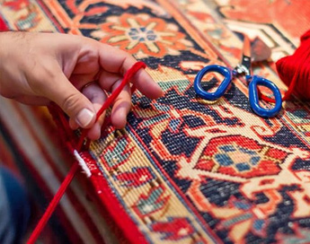 خدمات تخصصی و حرفه ای رفوی فرش در قالیشویی مصباح کرج